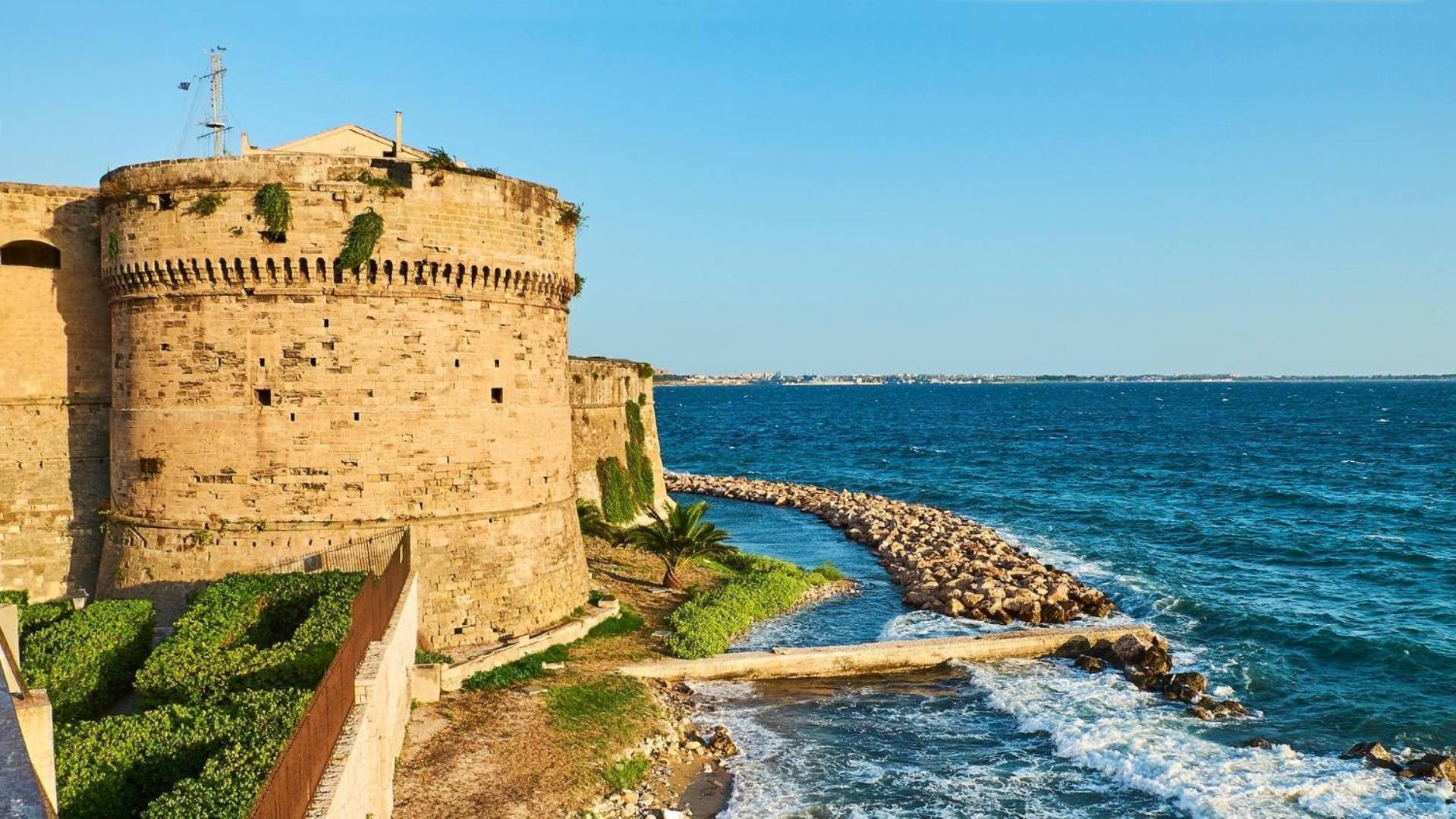 Il Pavone Hotell Taranto Eksteriør bilde